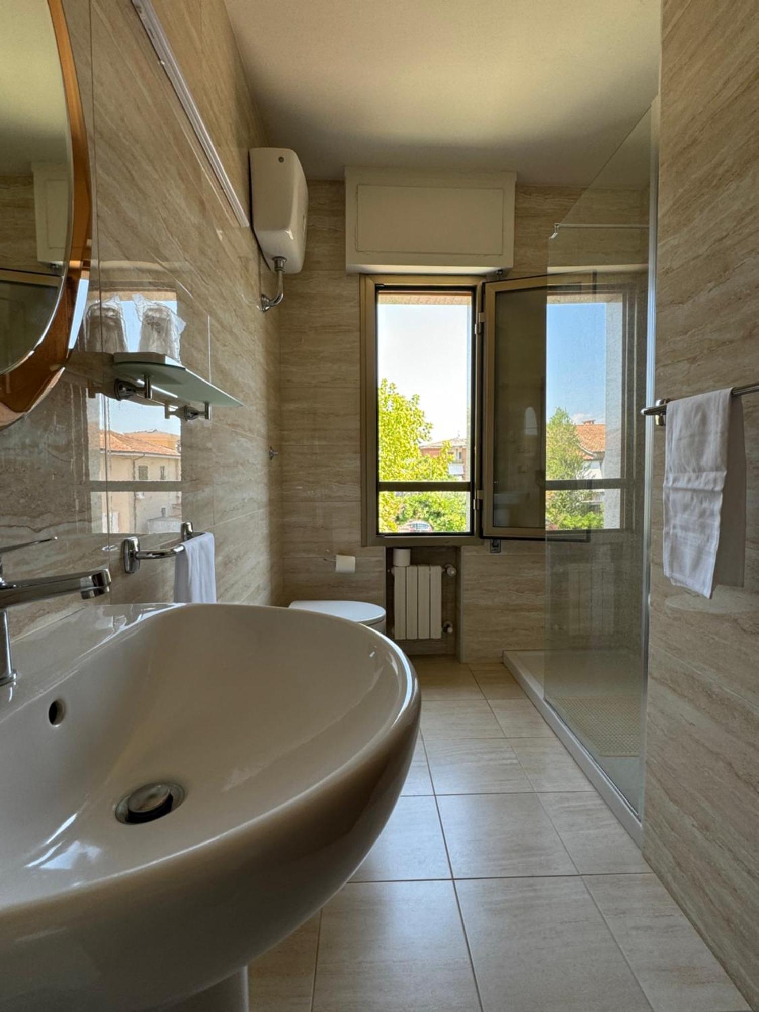 Da Beppe Hotel Chiesina Uzzanese Eksteriør billede